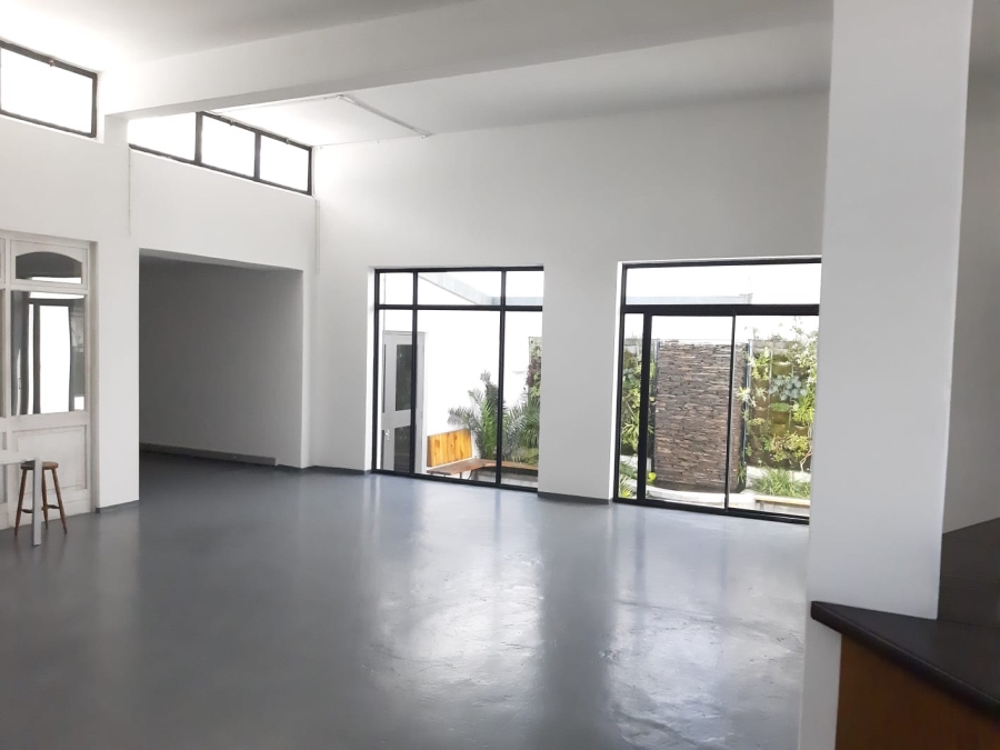 To Let commercial Property for Rent in Woodstock Western Cape